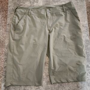 Columbia womens shorts